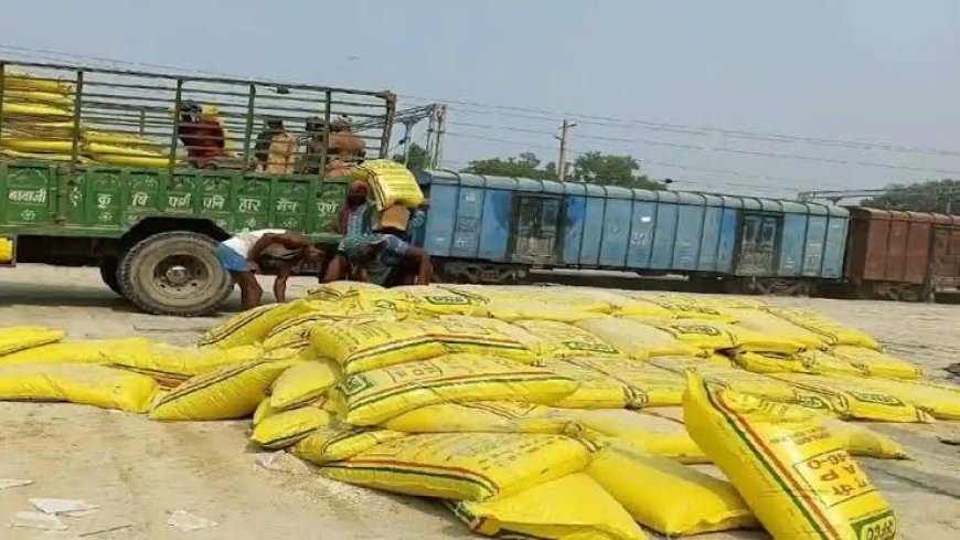 मानक पर खरी नहीं उतरी डीएपी खाद, ट्रक सहित जप्त