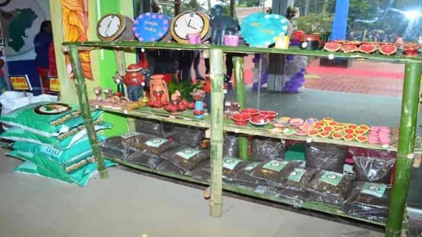 गोबर से बने उत्पादों से शुरू किया शोरूम, जाने मुनाफा